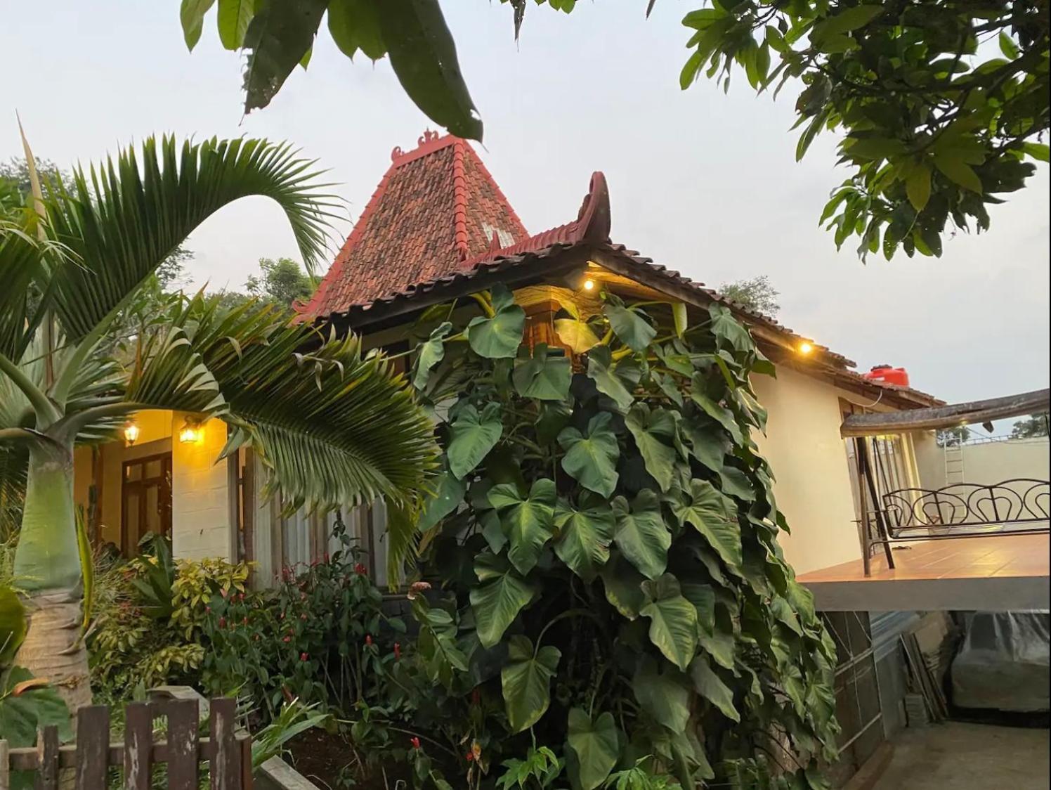 The Joglo Rumah liburan Bandung